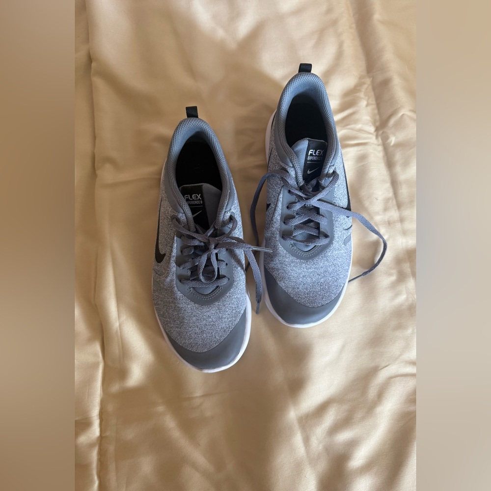 Nike Shoes 5Y Flex Experience 8 Running Sneakers AQ2246 003 Gray Fabric
